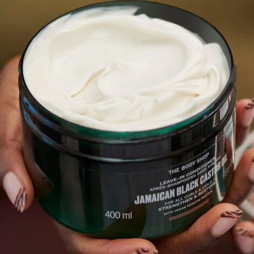 Jamaican Black Castor Oil Leave-In Conditioner 400ml - Image 3