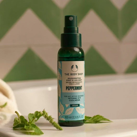 Peppermint Invigorating Foot & Leg Mist 100ml - Image 2