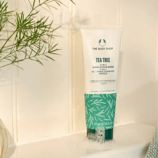Tea Tree 3-in-1 Wash, Scrub & Mask 125ml - Image 3
