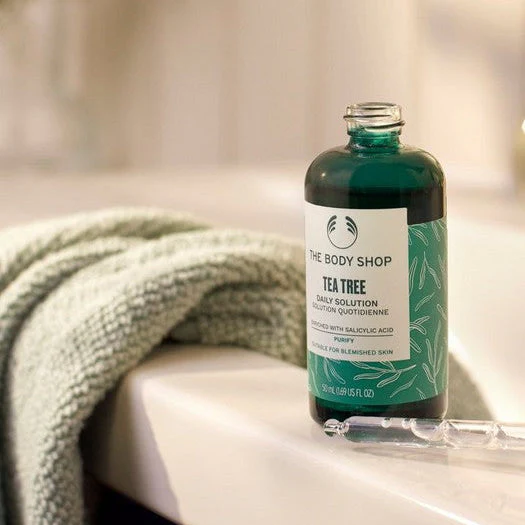 Tea Tree Daily Solution 50ml - Image 2