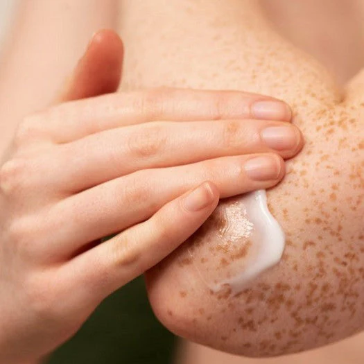 White Musk® Body Lotion - Image 3