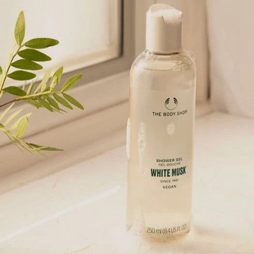 White Musk® Shower Gel 250ml - Image 3