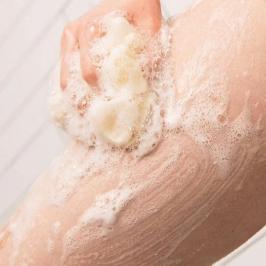 White Musk® Shower Gel 250ml - Image 2